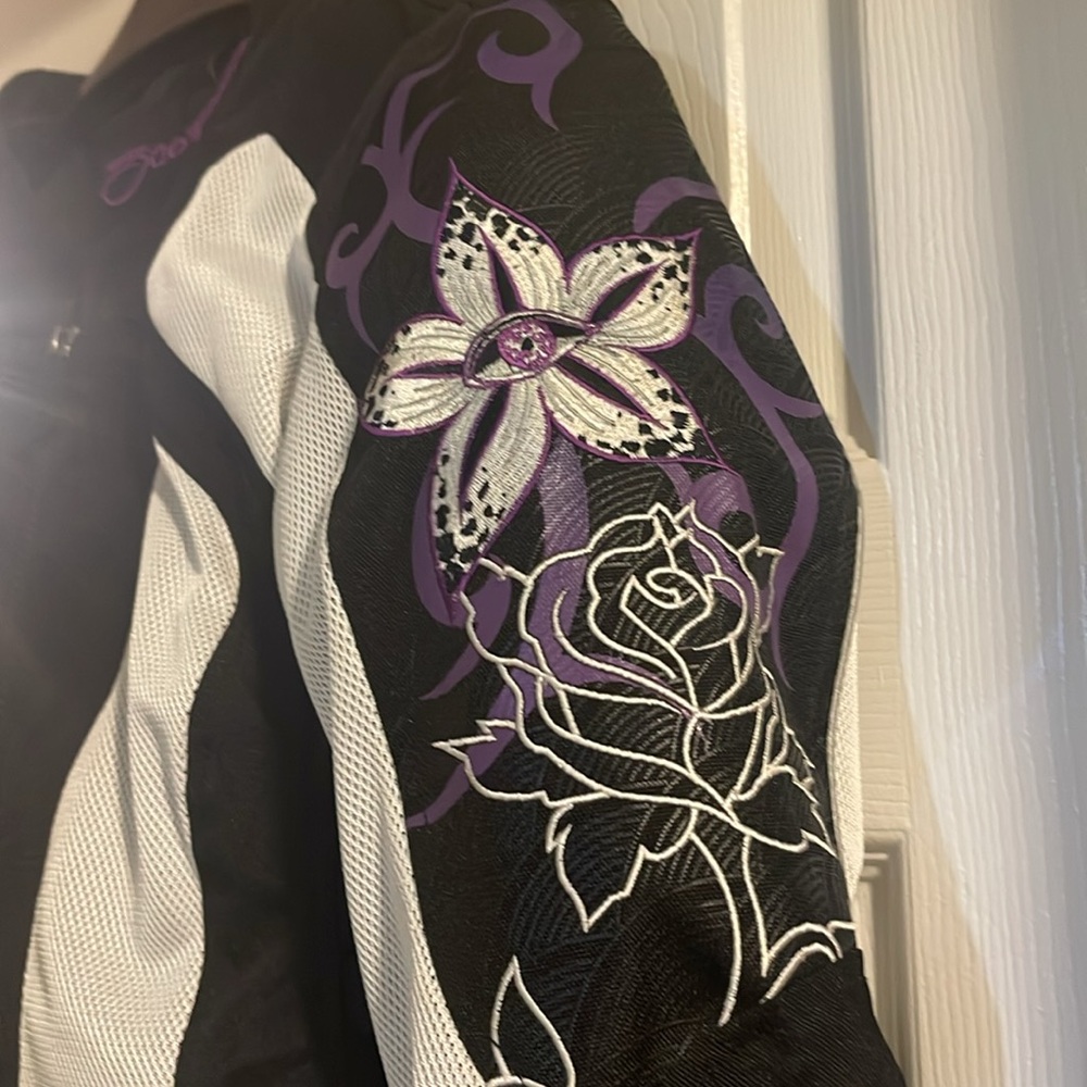 Motorcycle jacket, size, medium, Kevlar padding and shoulders and elbows - Picture 2 of 3